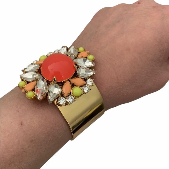 Juicy Couture Gold Cuff Rhinestone Flower Statemen - Picture 12 of 12